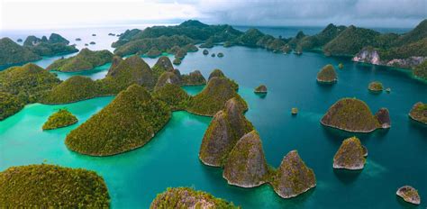 raja  indonesia green global travel