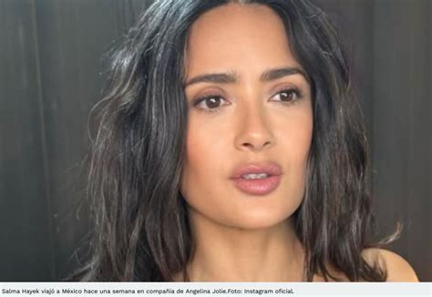 Salma Hayek Derrocha Sensualidad En Bikini