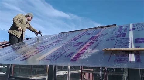 Замена стеклянной крыши теплицы на поликарбонат за 3 минуты - YouTube