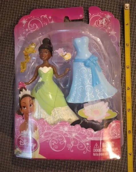 Poup E Princesse Tiana Mattel Disney Favorite Moments Version Robe