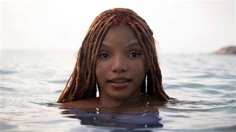 Halle Bailey Explica Os Dreads No Cabelo De Ariel Em A Pequena Sereia