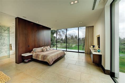 20 Dream Master Bedroom Designs With Tile Flooring