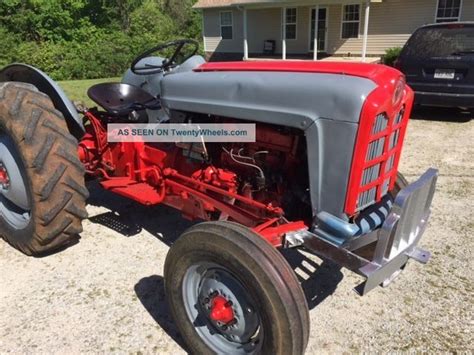 1958 Ford 801 Antique Tractor