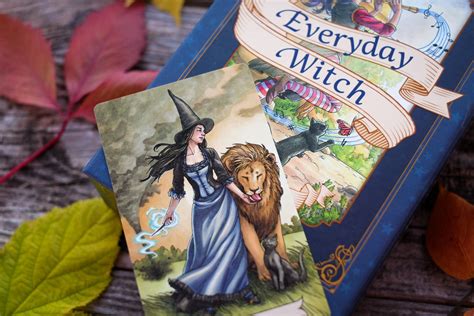 Everyday Witch Tarot - deck review and card images