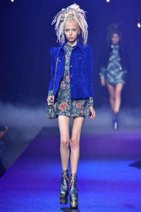 Cole O Marc Jacobs Nova York Ver O Rtw Foto