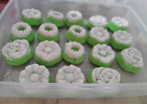 Resep Putu Ayu Lembut Oleh Shinta Cookpad