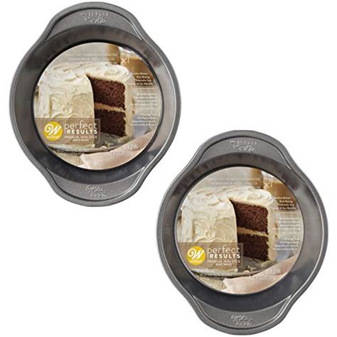 Wilton Perfect Results Premium 6 Inch Non Stick Round Cake Pan Set 2