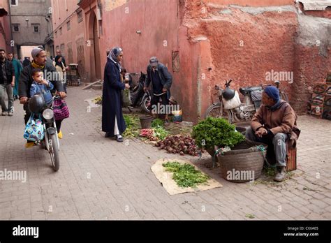 Marrakesh Medina Moroccan Morocco Souk Market Stock Photo Alamy