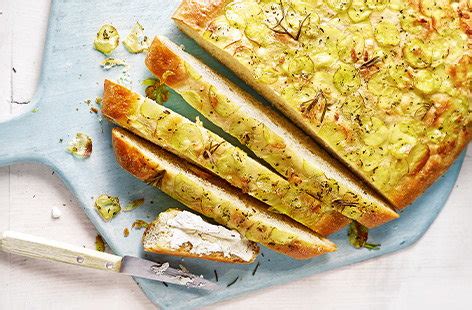 Roasted Garlic Tomato And Rosemary Focaccia Tesco Real Food