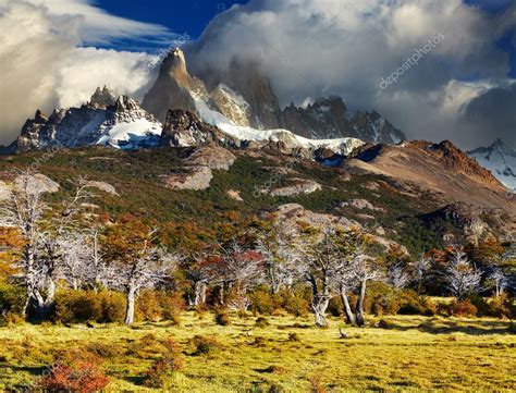 Mount Fitz Roy Argentina Stock Photo By ©muha04 15424313