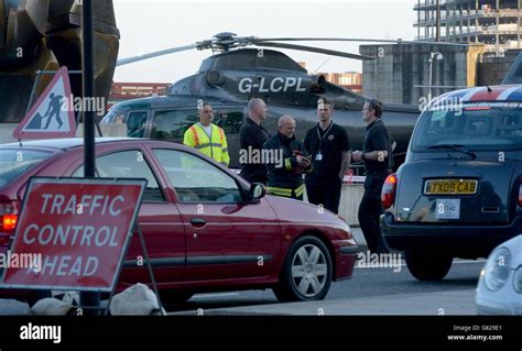 James Bond filming - London Stock Photo - Alamy