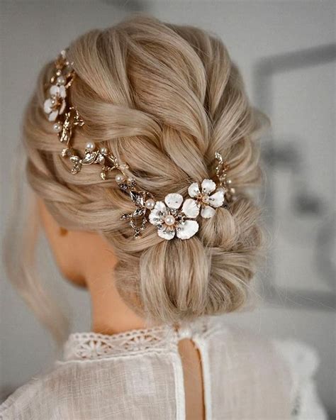 Classic Wedding Hairstyles Best Looks Expert Tips Up