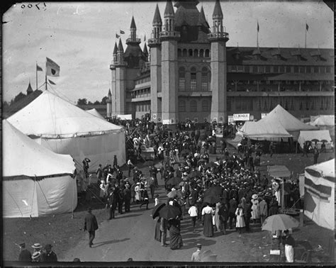 Century-old photos show what the Michigan State Fair looked like in its ...