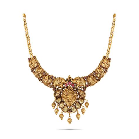 Enticing Trendy Gold Necklace