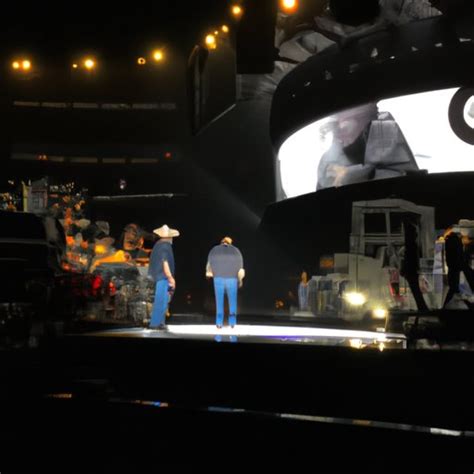 Exploring Who Tours With Garth Brooks An In Depth Look At The