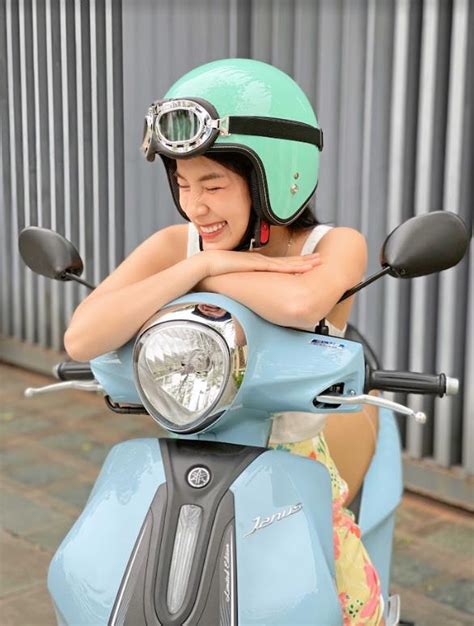 Dàn hot girl thế hệ mới của Vũ trụ VTV đi xe gì