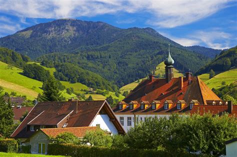 Tourist Information Münstertal Schwarzwald Tourismus GmbH