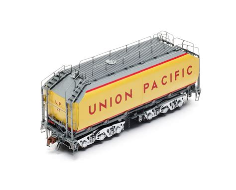 SPECIAL EXPANDED REVIEW: ScaleTrains.com HO scale Union Pacific GTEL ...