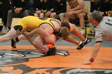 Wrestling United North Central Goes 2 1 During Wadena Triangular Meet