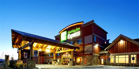 Flathead Lake Hotel in Kalispell, MT | Holiday Inn Express & Suites Kalispell