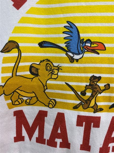 Vintage Y K Hakuna Matata The Lion King Songs Crewnec Gem