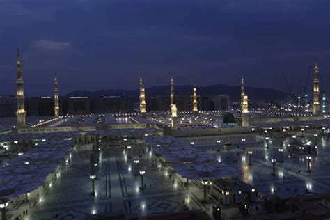 Masjid Nabawi Madinah Munawwarah Kingdom Saudi Arabia Night Photo Nabawi – Stock Editorial Photo ...