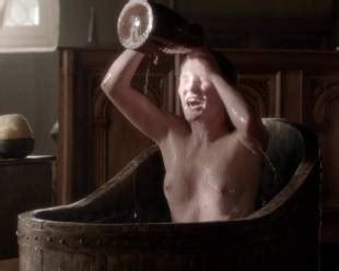 Eve Ponsonby Topless In The Bath From The White Queen Nude