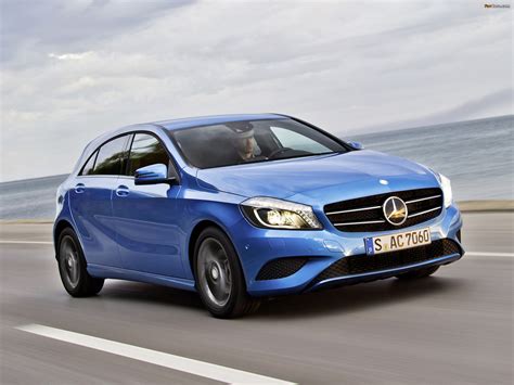 Mercedes Benz A 200 Urban Package W176 2012 Photos 2048x1536