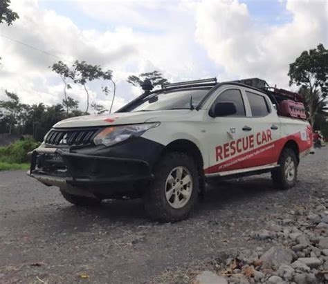 Mitsubishi Triton Tanggap Darurat Erupsi Semeru