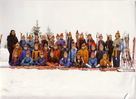 Photo De Classe Cm De Ecole Henri Bertin Copains D Avant