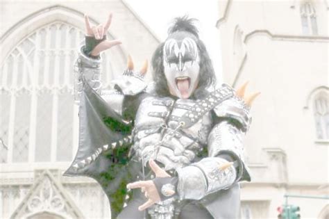 Gene Simmons I Slept With 4800 Women During Kiss Days