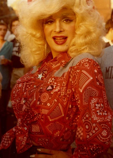 These Rarely Seen Photos Of Early Pride Parades Capture A Shifting Movement Pride Parade Gay