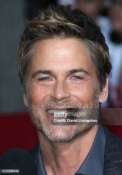 Rob Lowe Tape Photos and Premium High Res Pictures - Getty Images
