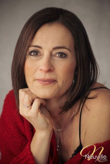 Portrait féminin réalisé en studio à Verviers chez Pascale Neuville