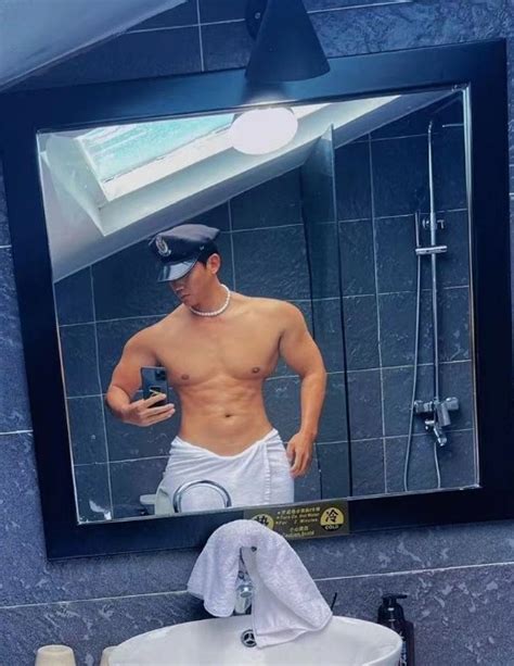 Masseurs Photo Singapore Gay Massage