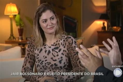 Defesa Do Marido Gafe E Libras Relembre A Primeira Entrevista De