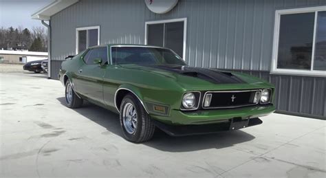 Video: Beautiful 1973 Ford Mustang Mach 1 Walkaround - Mustang Specs