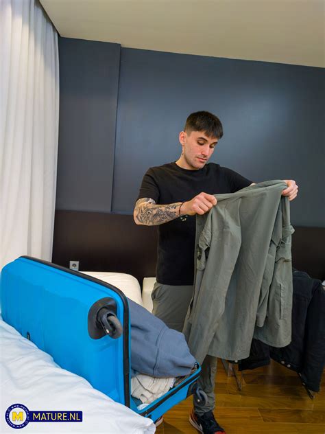 Mature NL Starring El Papi Sara One Naked Gallery CoedCherry