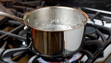 Does Cold Water Boil Faster What To Know About Waters Boiling Point