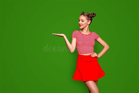 Recommend Concept Portrait Of Lovely Pretty Brunette Lady Holding And Demonstrate Invisible