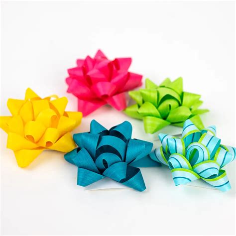 Eco-Friendly Gift Bows