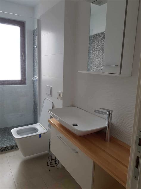 Apartament De Nchiriat Cu Camera Cu Parcare Privata Liber Imediat