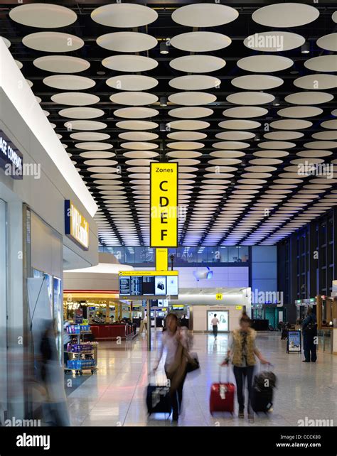 Heathrow airport terminal night hi-res stock photography and images - Alamy