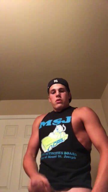 Hot Jock Cums ThisVid