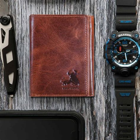 9 Best RFID Wallets for Men: Safety & Sleek Utility in 2024 | FashionBeans