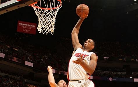 Video: Hassan Whiteside Full Highlights vs. Nets (5 Blocks)