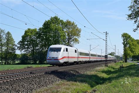 401 015 Als ICE 693 Linie 11 Von Berlin Hbf Tief Nach Stuttgart Hbf