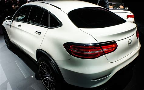 Mercedes-Benz GLC Coupe is one curvaceous SUV (pictures) - CNET