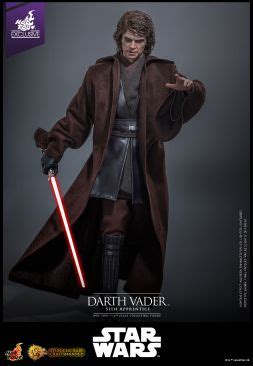 Star Wars Revenge Of The Sith Hot Toys Darth Vader Sith Apprentice Figure The Toyark News