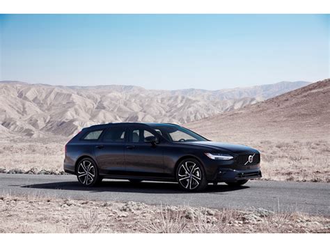 2023 Volvo V90: 176 Exterior Photos | U.S. News